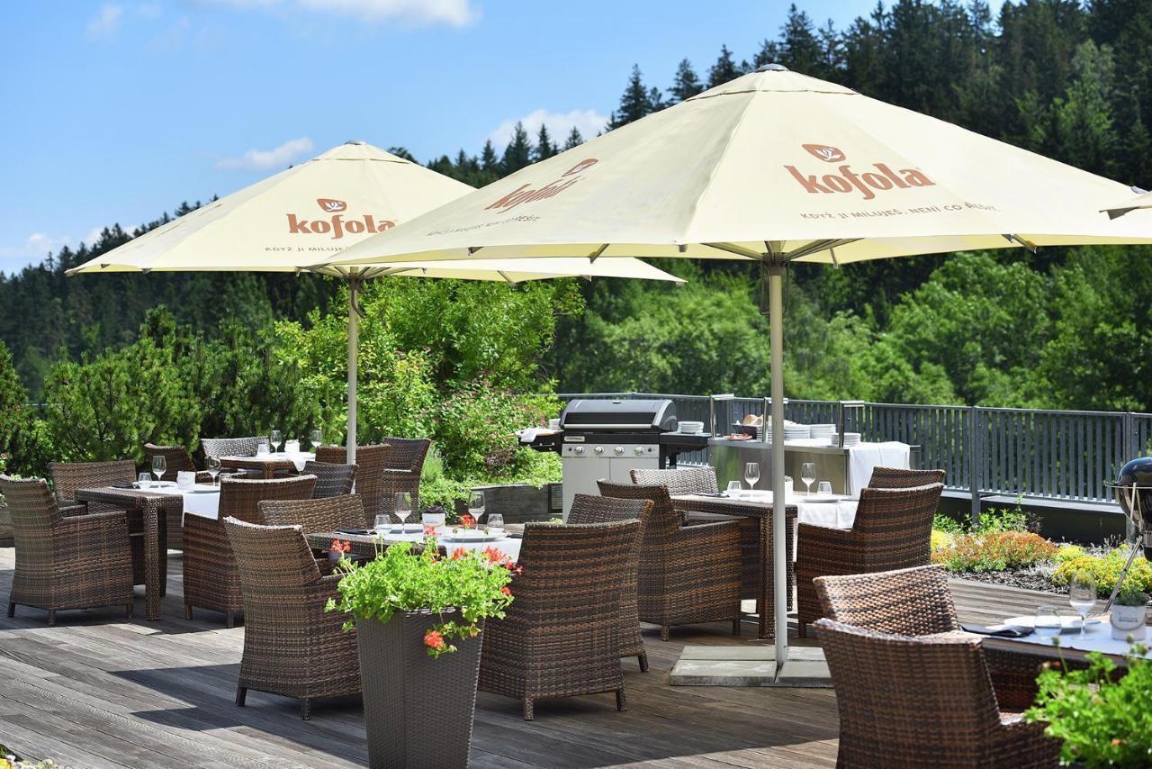 Omnia Hotel Relax & Wellness ヤンスケー・ラーズニェ エクステリア 写真